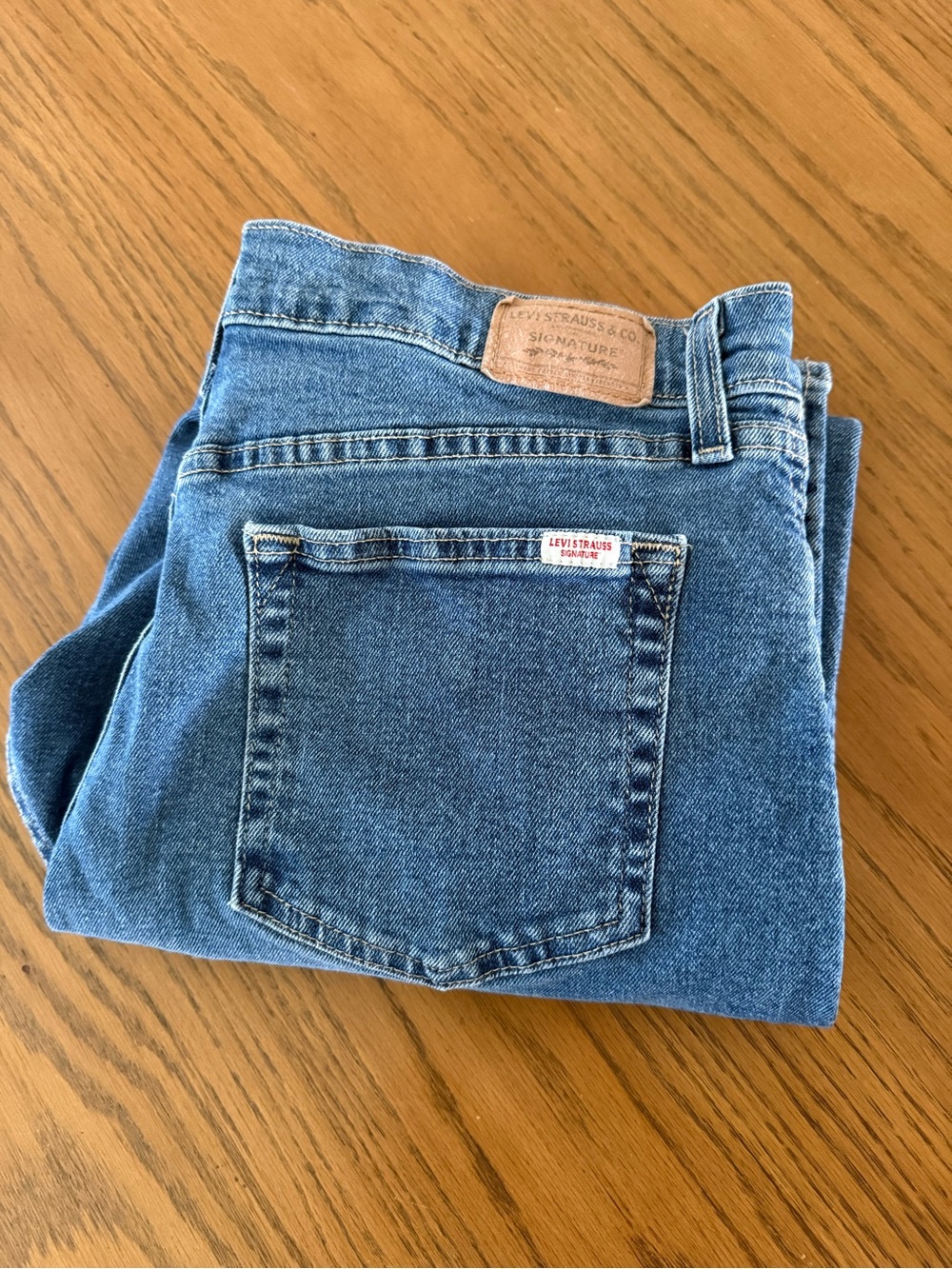 Levi's Vintage High-Rise Straight Jeans Medium Blue Denim Size 12